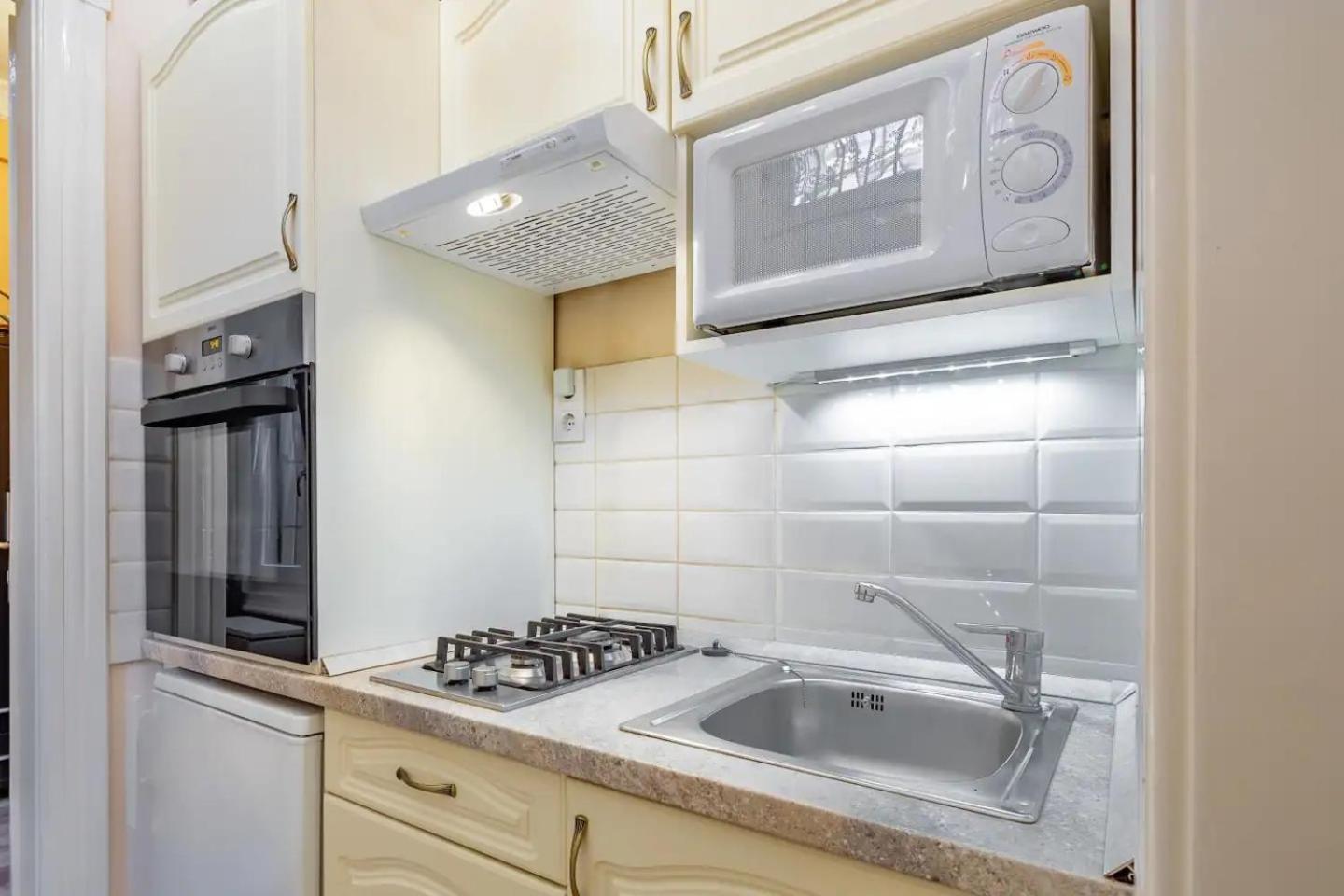 Vamhaz Boulevard Apartments Budapest Exteriör bild